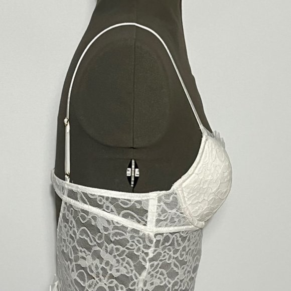 VICTORIA'S SECRET White "The Lacie" Lingerie Size S/P NWOT - Picture 6 of 16